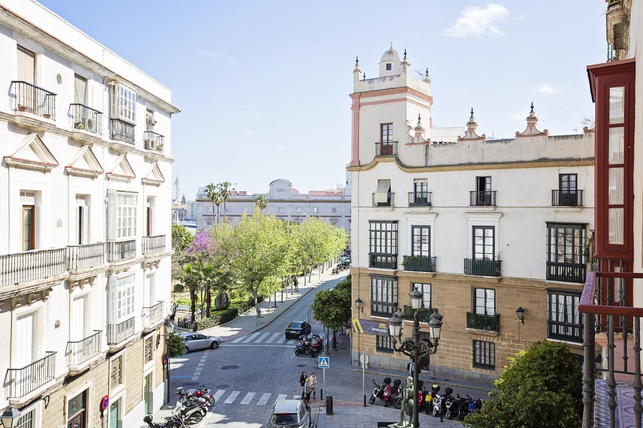 Hotel Casa De Las Cuatro Torres Cádiz Exterior foto
